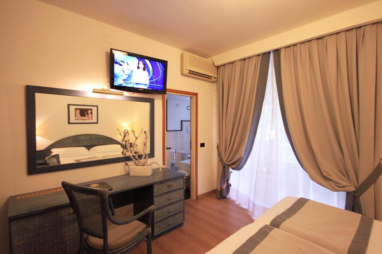 Raffaelli Park Hotel Forte dei Marmi Buitenkant foto